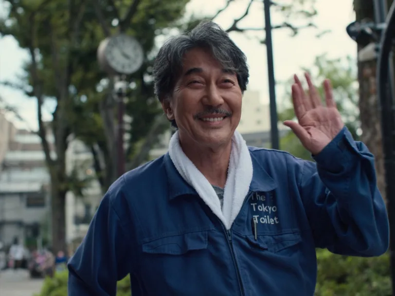 Perfect Days (2023)