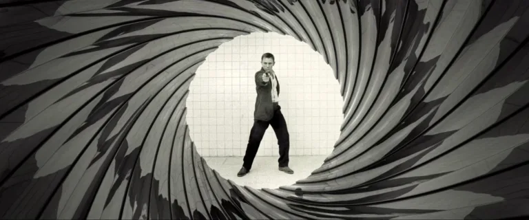 Casino Royale (2006)