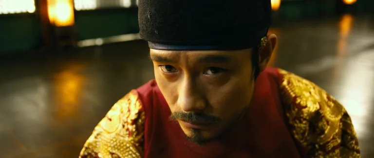 Masquerade (2012): The Double-Edged Crown