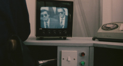 A-Better-Tomorrow-1986-Stills-03