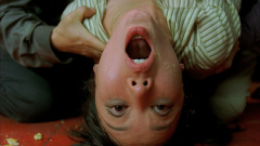 A-Tale-of-Two-Sisters-2003-stills-30