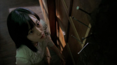 A-Tale-of-Two-Sisters-2003-stills-41