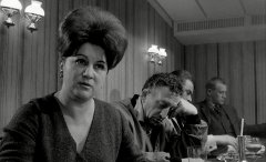 Crooks-In-Clover-1963-stills-17