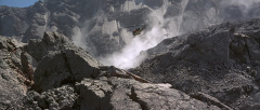 Dantes-Peak-1997-stills-15