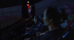 Goodbye-Dragon-Inn-2003-stills-15