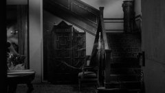 House-on-Haunted-Hill-1959-stills-06