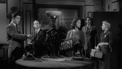 House-on-Haunted-Hill-1959-stills-07