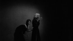 House-on-Haunted-Hill-1959-stills-25