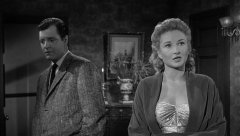 House-on-Haunted-Hill-1959-stills-27