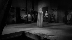 House-on-Haunted-Hill-1959-stills-55