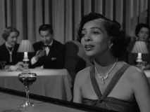 In-a-Lonely-Place-1950-stills-34