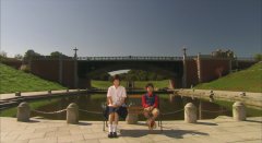 Install-2004-stills-16