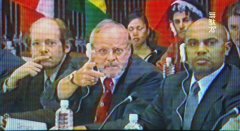 Install-2004-stills-24