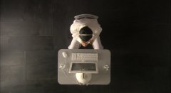 Install-2004-stills-45