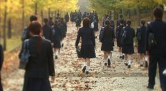 Install-2004-stills-55