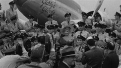 It-Should-Happen-to-You-1954-stills-48