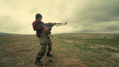 One-Battle-After-Another-2025-stills-08