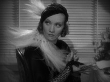 Shanghai-Express-Stills-022