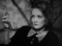 Shanghai-Express-Stills-053