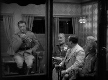 Shanghai-Express-Stills-072