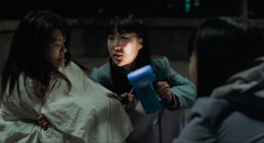 Take-Care-of-My-Cat-2001-0049