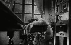 The-Housemaid-1960-stills-54