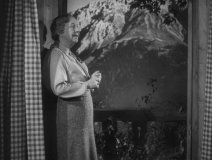 The-Lady-Vanishes-1938-stills-11