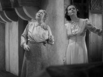The-Lady-Vanishes-1938-stills-12