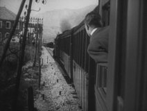 The-Lady-Vanishes-1938-stills-27