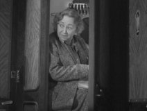 The-Lady-Vanishes-1938-stills-45