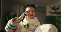 The-Moon-2023-stills-55