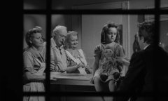 The-Night-of-the-Hunter-1955-stills-13