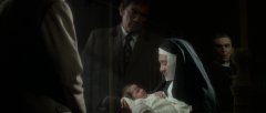 The-Omen-1976-stills-03