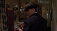 The-Public-Eye-1992-stills-50