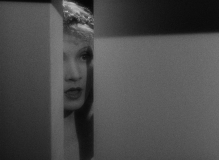 The-Scarlet-Empress-1934-stills-05