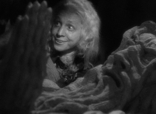 The-Scarlet-Empress-1934-stills-26