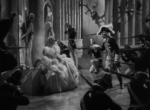 The-Scarlet-Empress-1934-stills-37