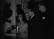 The-Uninvited-1944-stills-32