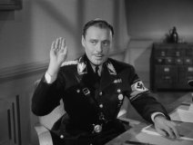 To-Be-or-Not-to-Be-1942-stills-03