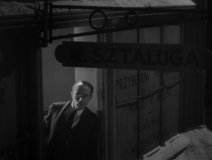 To-Be-or-Not-to-Be-1942-stills-19