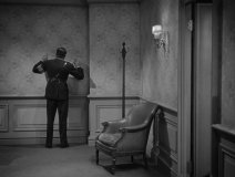 To-Be-or-Not-to-Be-1942-stills-35