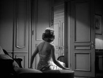 To-Be-or-Not-to-Be-1942-stills-37