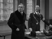 To-Be-or-Not-to-Be-1942-stills-49