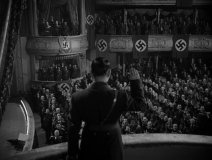 To-Be-or-Not-to-Be-1942-stills-52